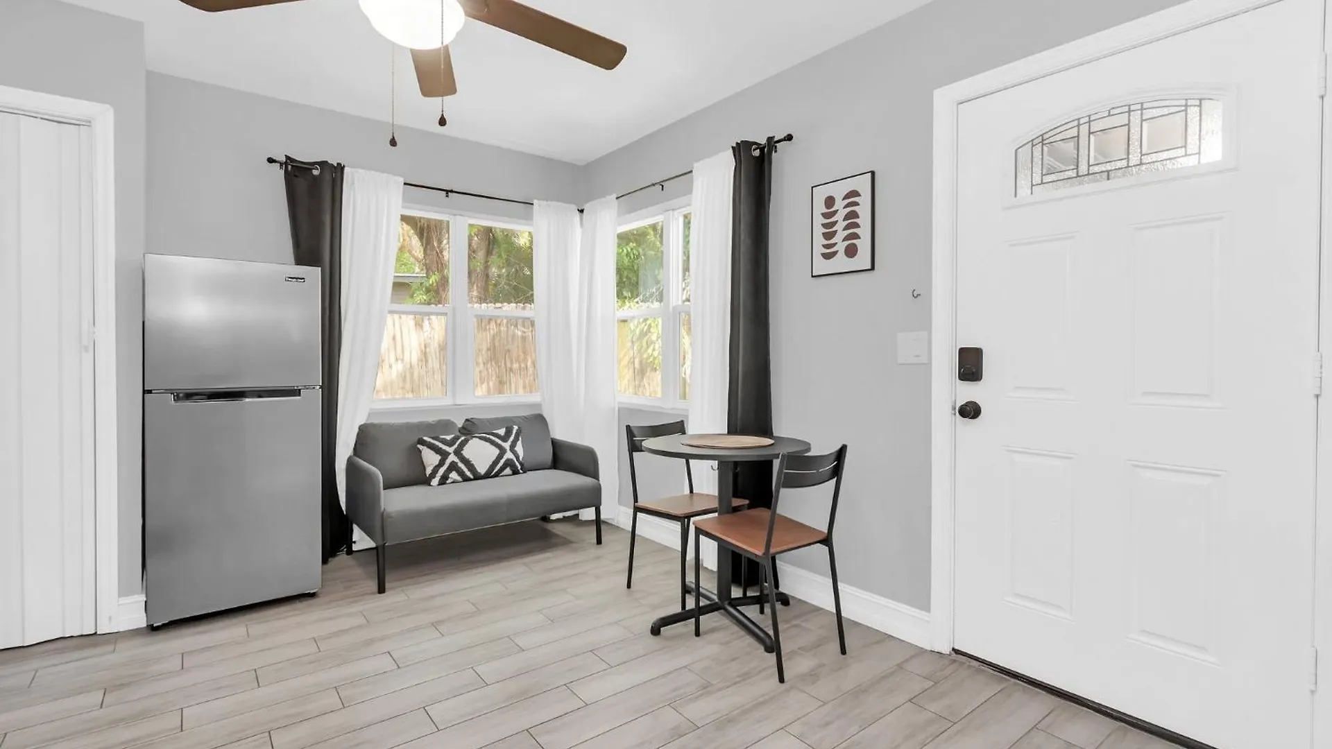 Guest house Modern Cuartito Near Winter Park Hotel Maitland